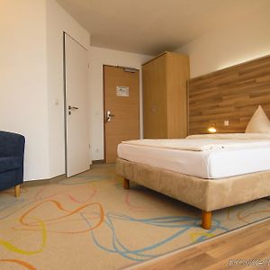 Zimmer mit Queensize-Bett